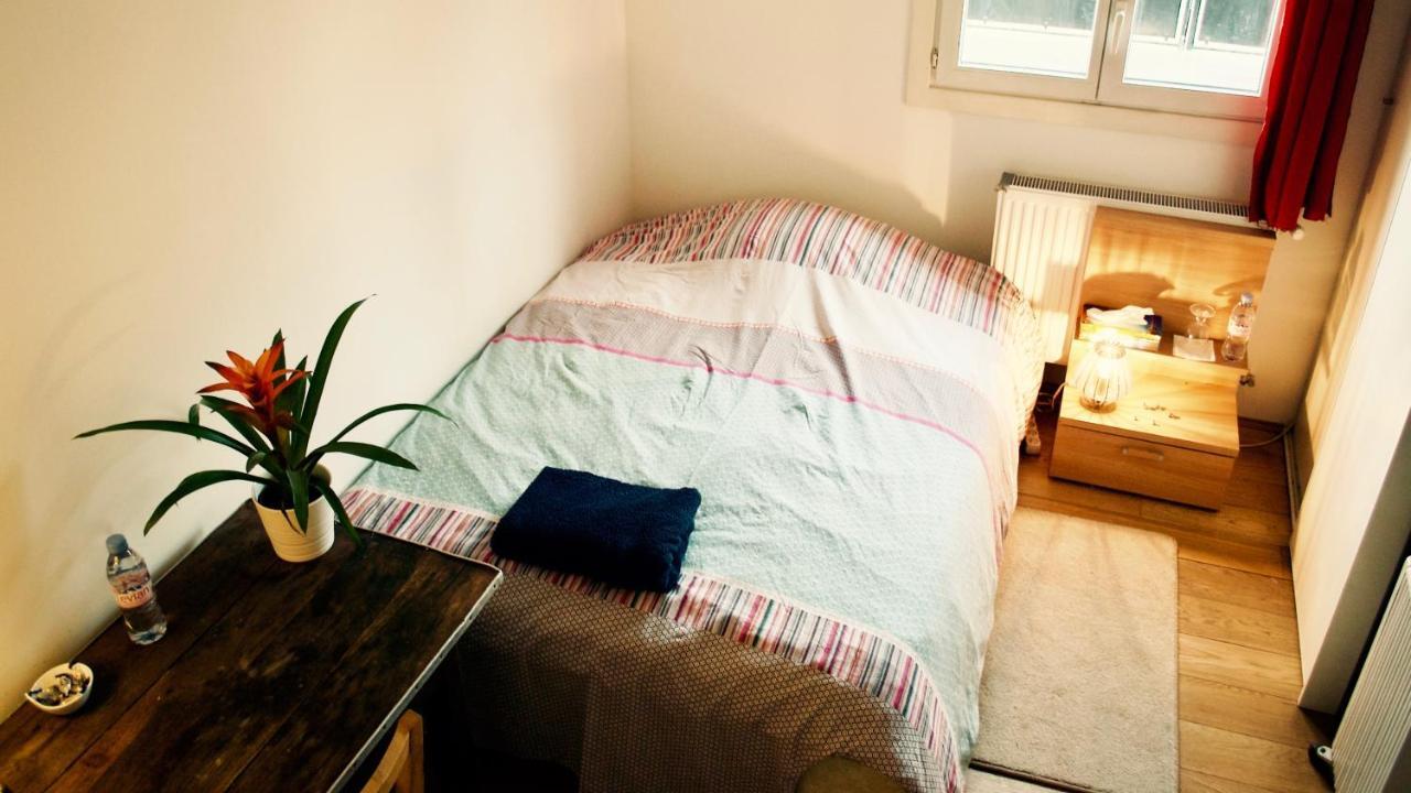 Chbre 2 Pers, Sdb Privee, Repas Et Taxi Cdg Extra Apartamento Aulnay-sous-Bois Exterior foto